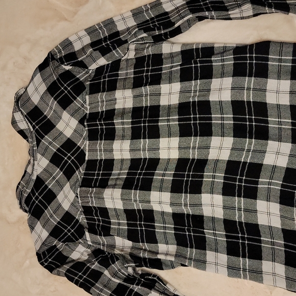 Polly Esther Plaid Shirt, Size M Color, black and white - Picture 5 of 5